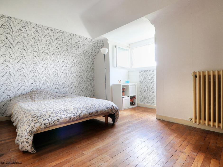 Ac3- vente maison 
montfort sur meu
 1750205001