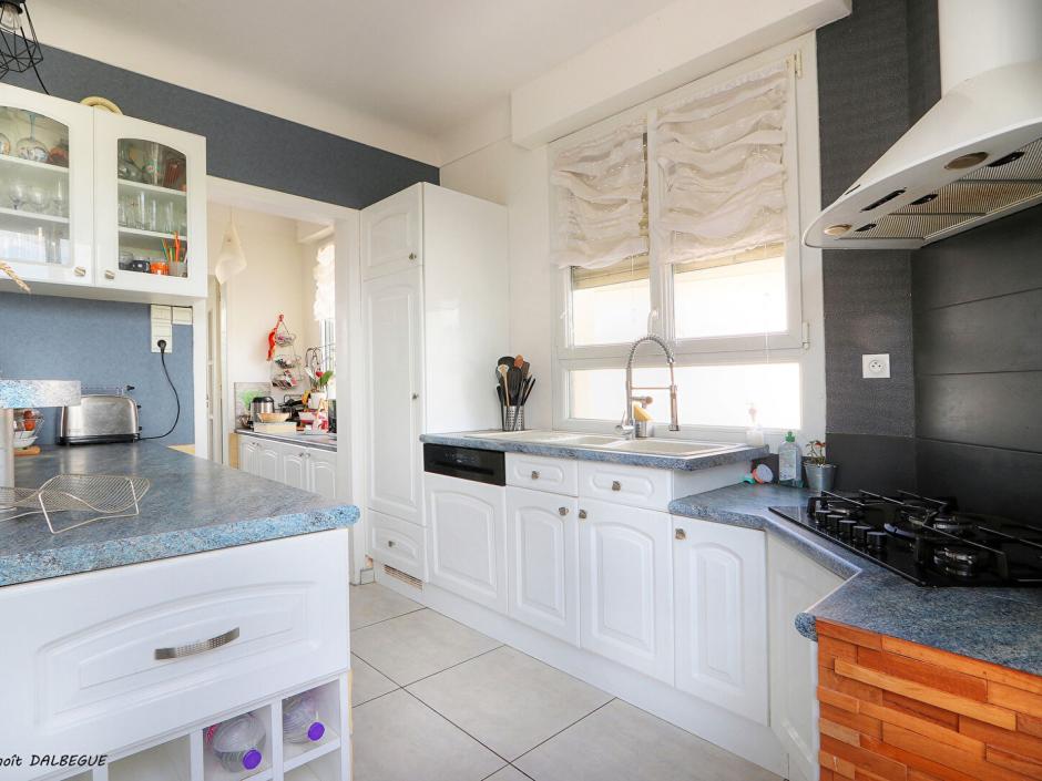 Ac3- vente maison 
montfort sur meu
 1766797191