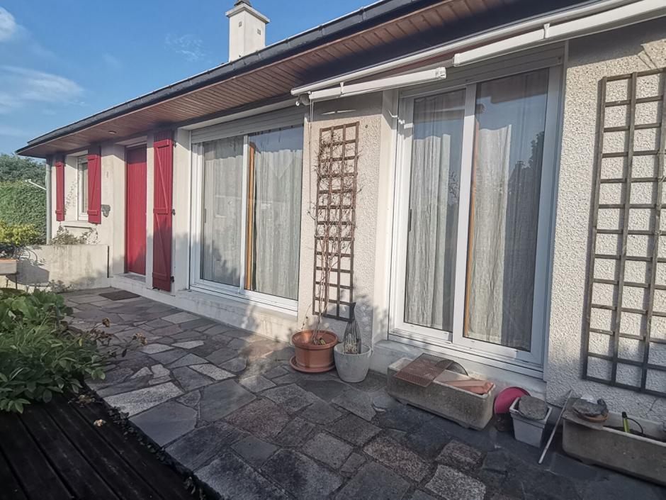 Ac3- vente maison 
montfort sur meu
 1784676933