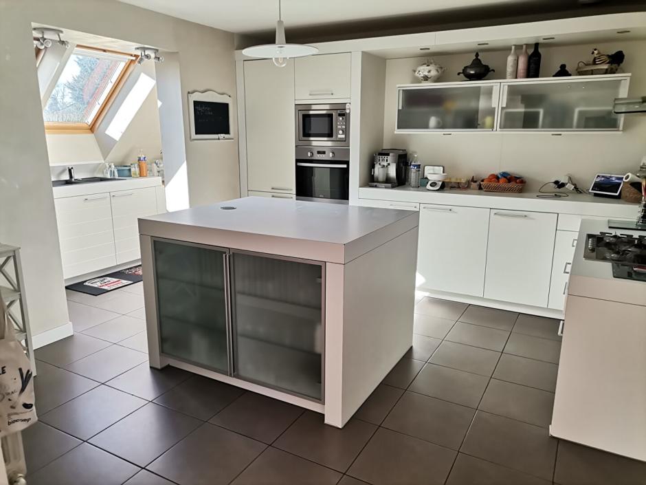Ac3- vente maison 
montfort sur meu
 1787095920