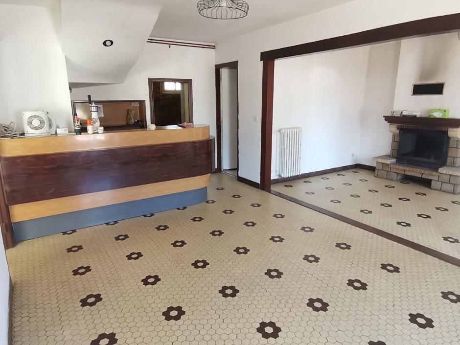 Ac3- vente maison 
saint maugan
 1755647492