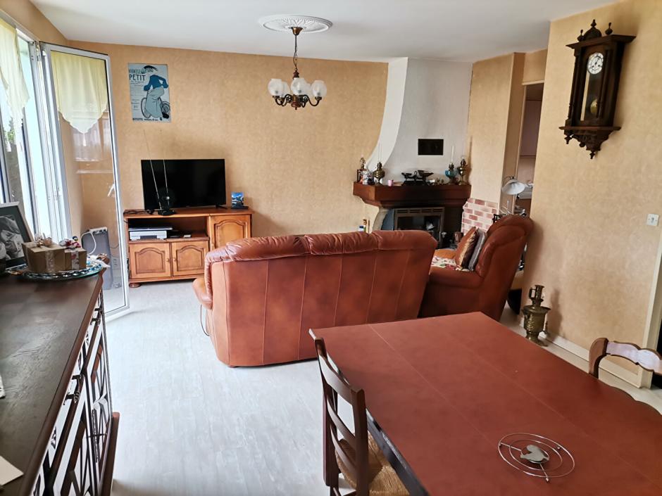 Ac3- vente maison 
saint maugan
 1759880952