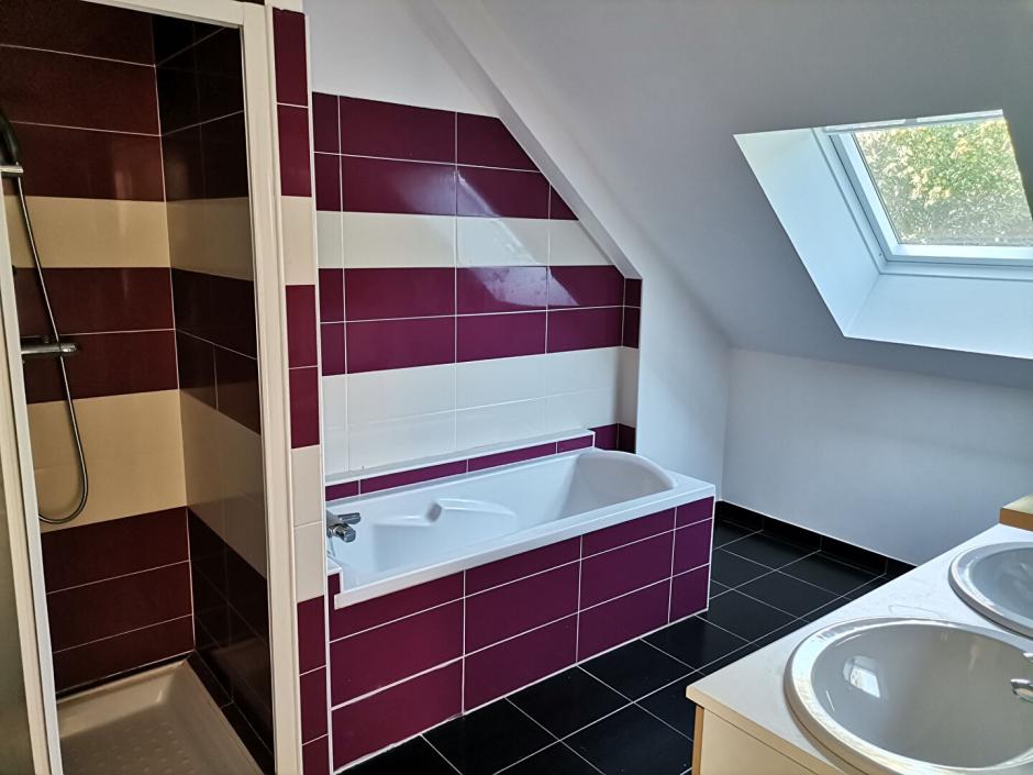 Ac3- vente maison 
saint onen la chapelle
 1762563274