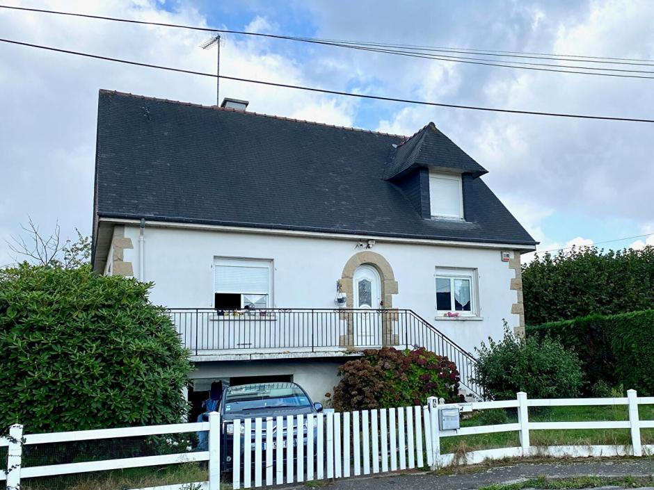 Ac3- vente maison 
sens de bretagne
 1787095898