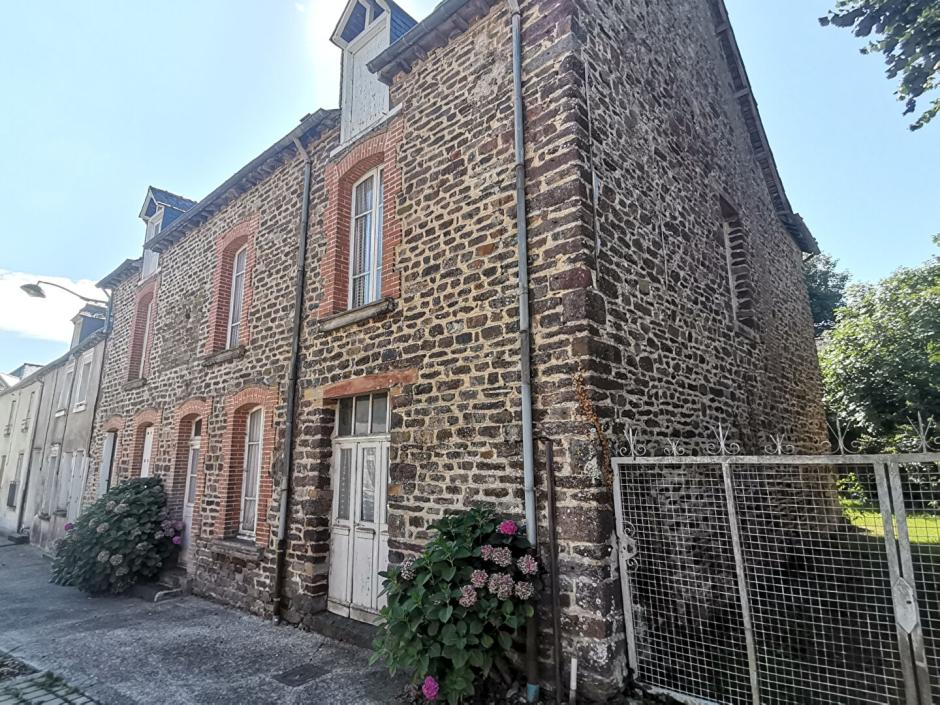 Ac3- vente maison 
st malon sur mel
 1779840077