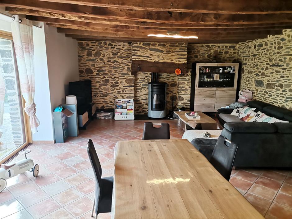 Ac3- vente maison 
val d anast
 1745971711