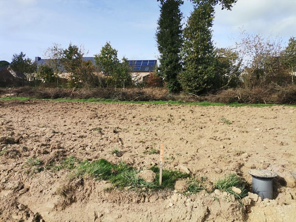 Ac3- vente terrain 
iffendic
 1785541077