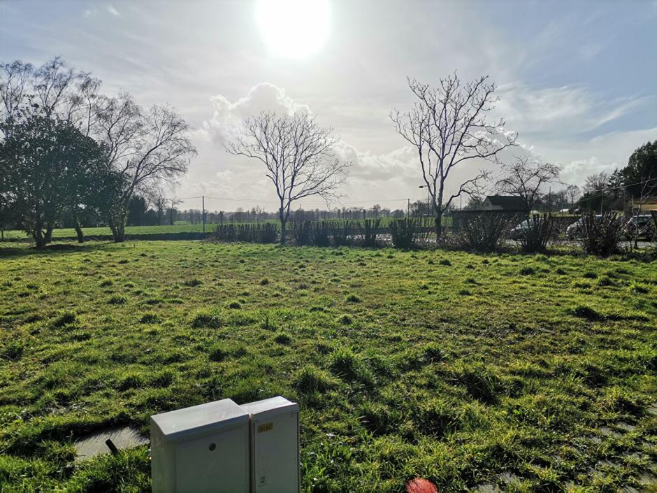 Ac3- vente terrain 
la chapelle thouarault
 1789774254